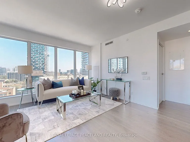 68 Shuter St #1810 — Photo 4