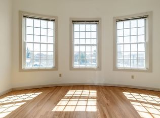 40 Main Rd #205, Westfield, MA 01085