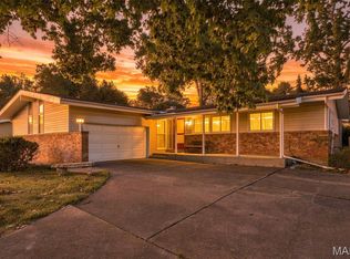 1658 Rathford Dr, Saint Louis, MO 63146