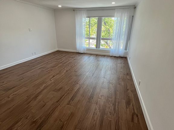 4th image of 626 E Angeleno Ave APT F