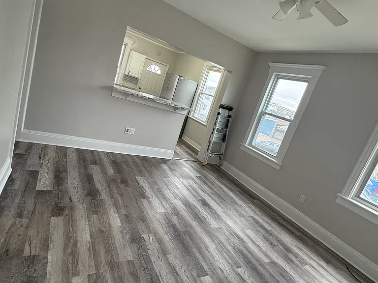 694 Amboy Ave #1 — Photo 7