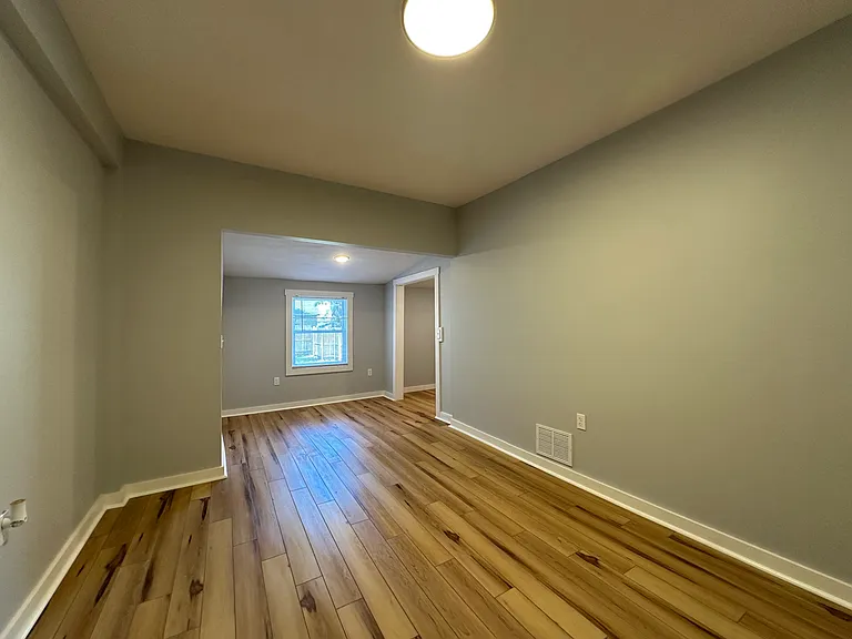 128 Caroline Ave #1 — Photo 18