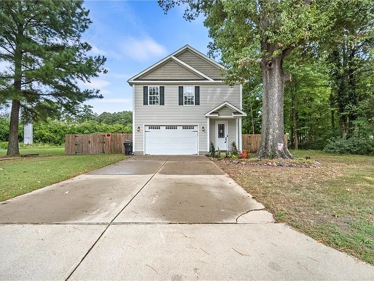 214 Doyle Way — Photo 33