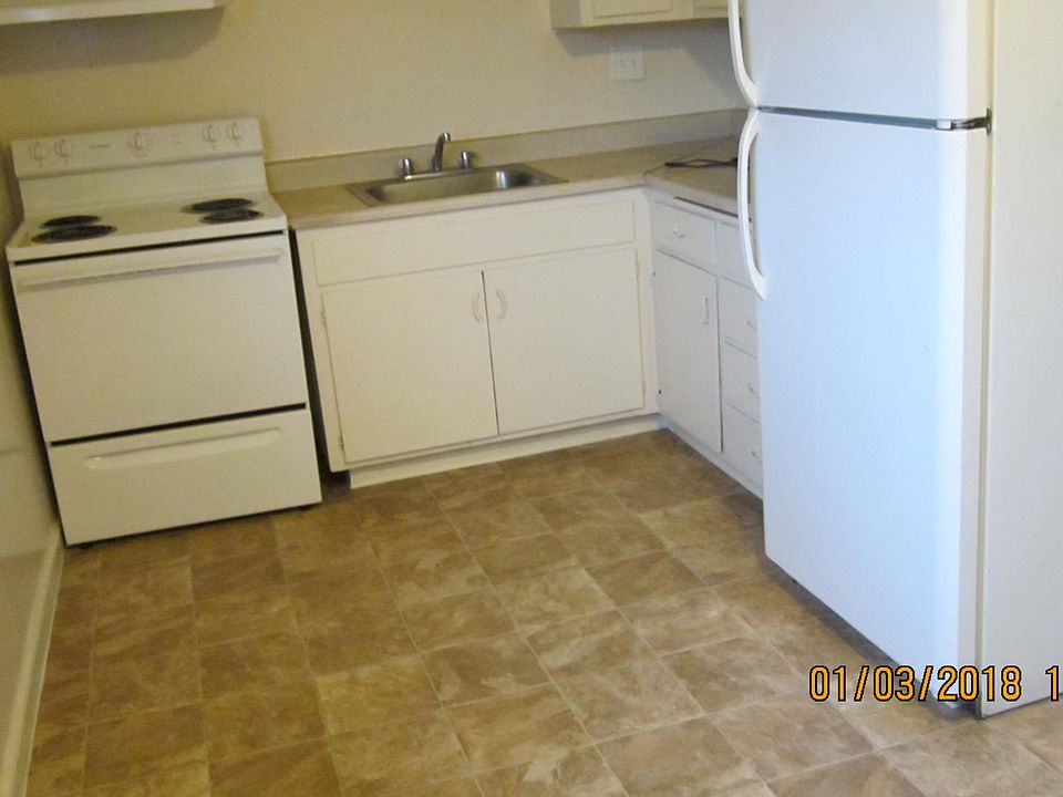 2nd image of 1322 Carnelian Drive