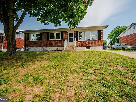 2nd image of 134 Warfel Dr