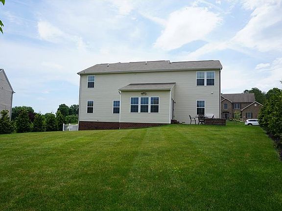 2nd image of 245 Jacobs Way