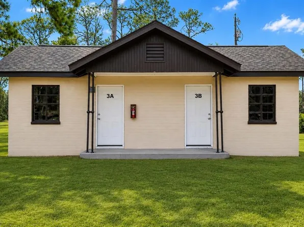 8010 SE Us Highway 301 #3B, Hawthorne, FL 32640