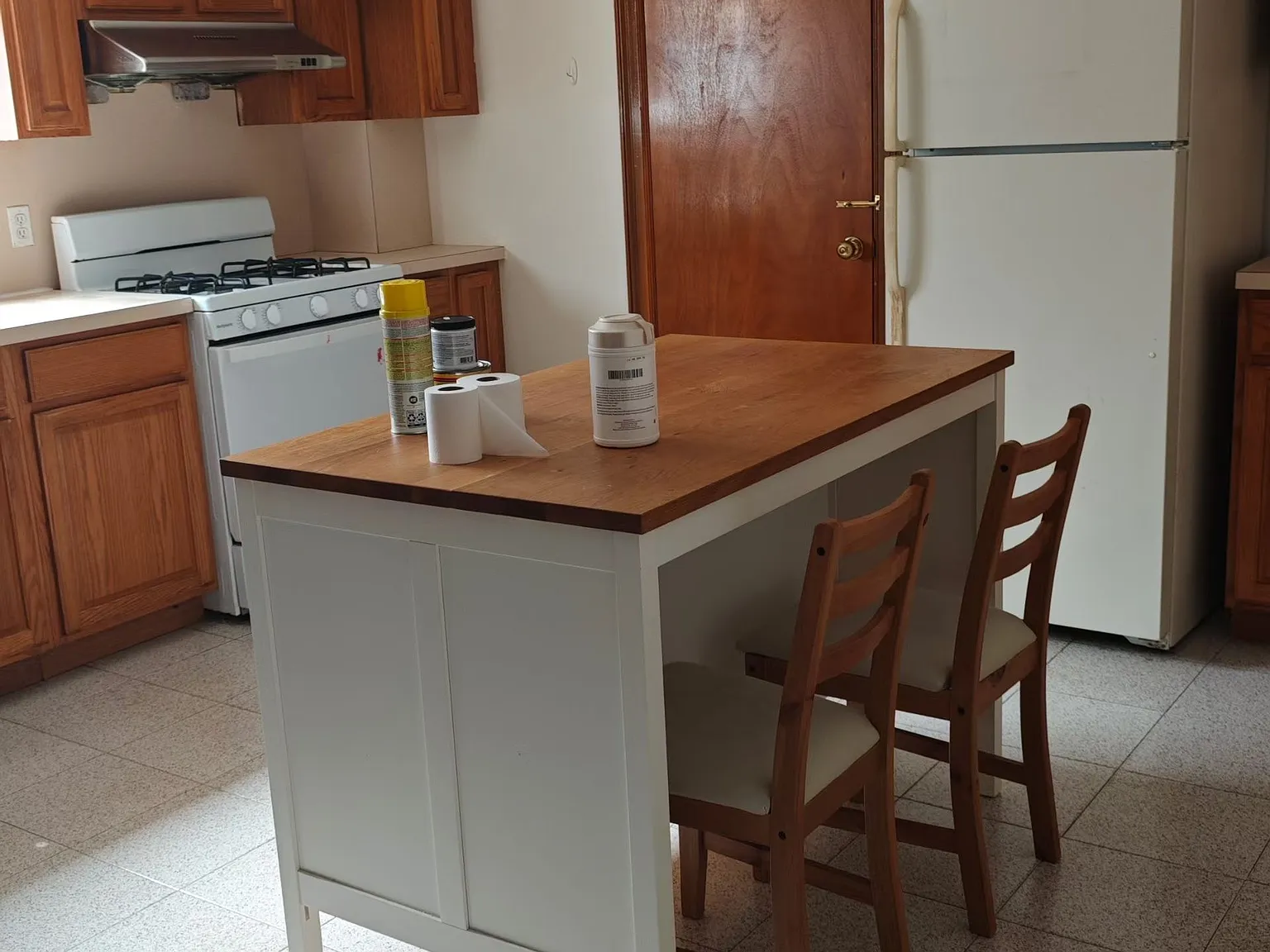 2 bed, 850 sqft, $3,200 — Photo 4