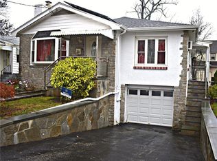 387 Jackson Ave, Bridgeport, CT 06606