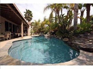 7964 Grado El Tupelo, Carlsbad, CA 92009