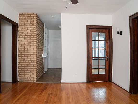 4th image of 1228-1234 W Carmen Ave #1230-2C