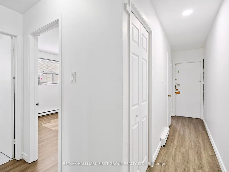 608 Gerrard St E #2 — Photo 4