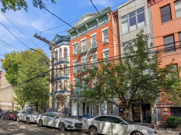 80 Wayne Street image 1 of 22