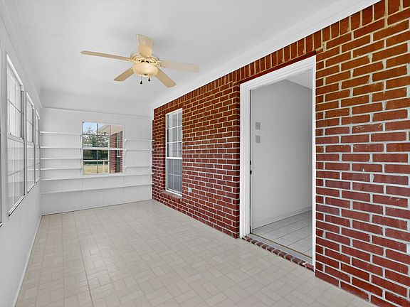 5th image of 1391 Fm 3427