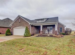 2464 Somerset Cir, Franklin, IN 46131
