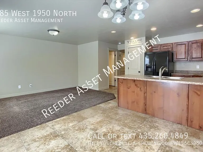 285 W 1950 N — Photo 6