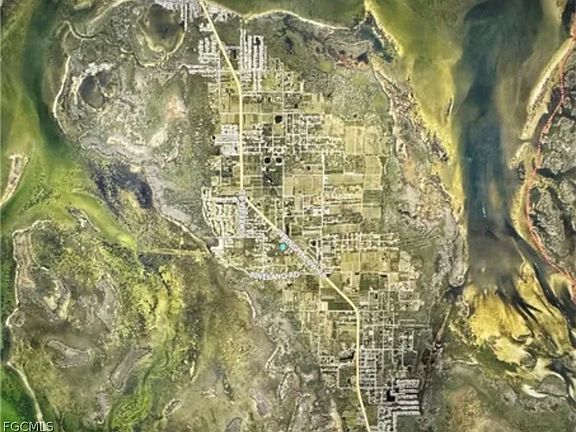4th image of 7000 Guava Ave