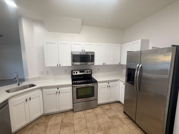 19418 Timberbluff Dr