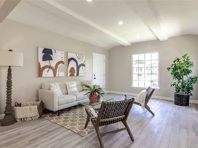 7614 La Salle Ave, Los Angeles, CA, 90047