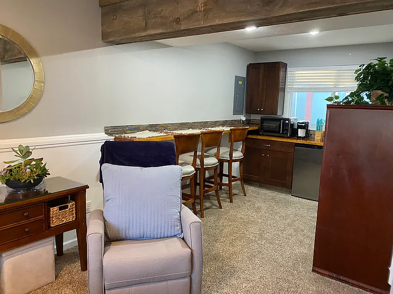 525 Winona Ave NW #1 — Photo 2