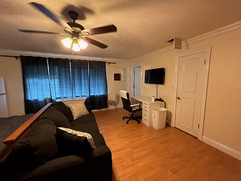 desk, office chair, smart TV