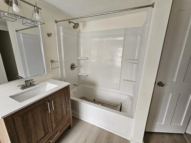 47 Highland St — Photo 17