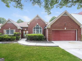 6245 New Magnolia Pl S, Atlanta, GA 30349
