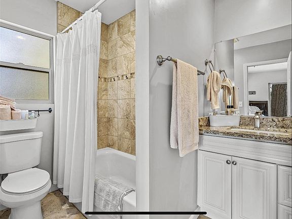 2nd image of 4691 Missouri St