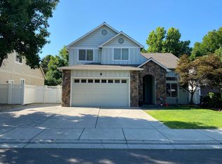 2160 Crestbrook Rd UNIT 8, Medford, OR 97504