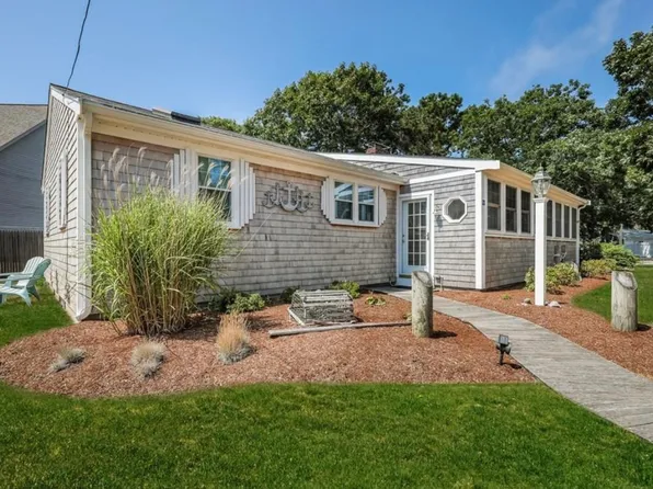 101 Lower County Rd APT 7A, Dennis Port, MA 02639