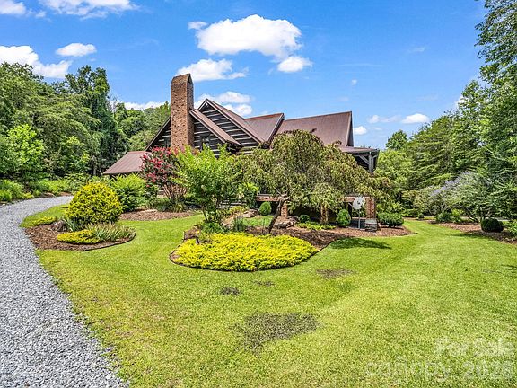 3rd image of 115 Apple Meadow Ct