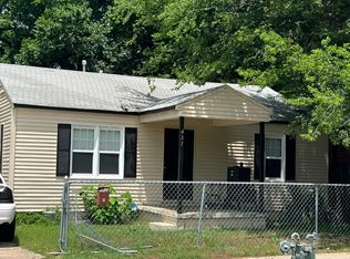 427 E Newton Pl, Tulsa, OK 74106