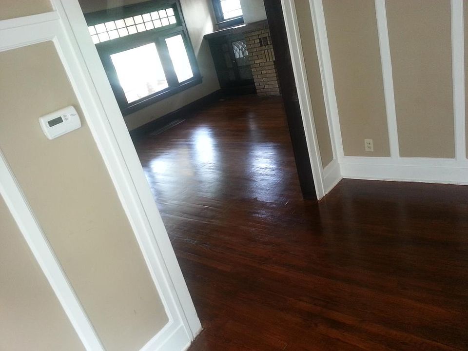 From Dining to living room