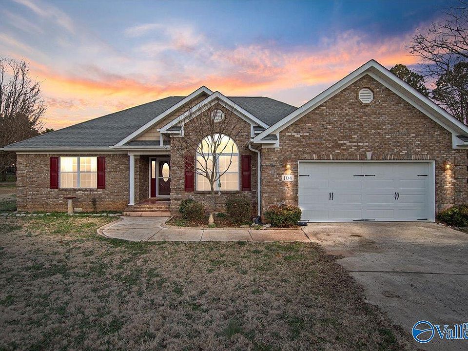 1st image of 104 Peach Grove Ln