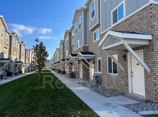 39 E 670th St N #1, Vineyard, UT 84059