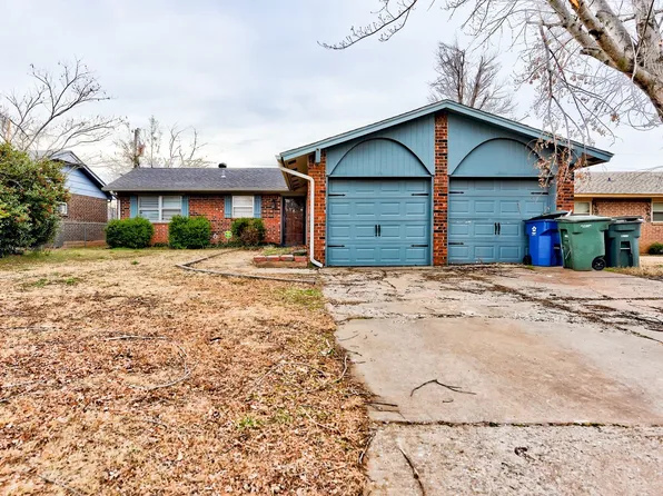 320 Cedar Crest Dr, Edmond, OK 73003