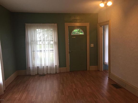 3rd image of 9017 School St