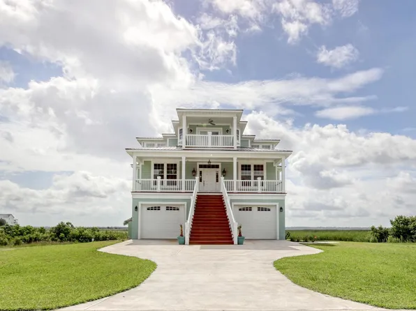 125 Oak Bay Dr., Georgetown, SC 29440