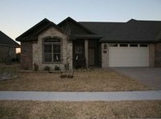 3129 Stallion Dr, Waco, TX 76706