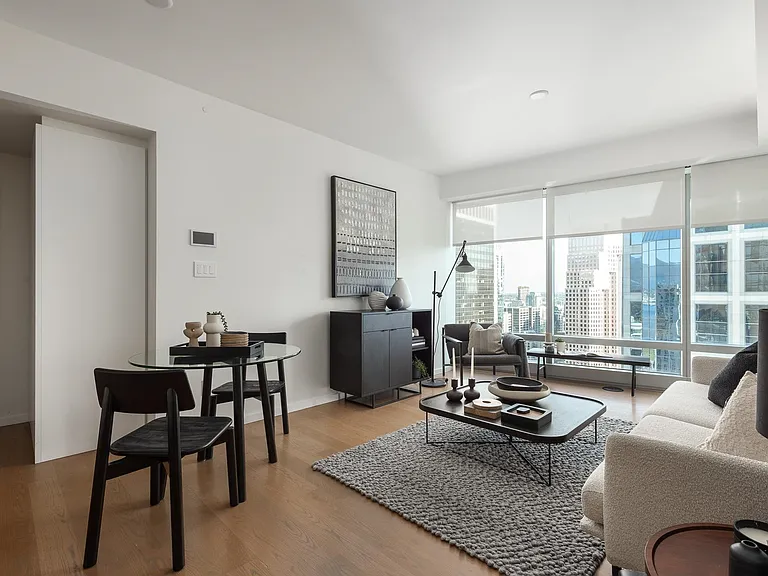 1151 Georgia St W #3108 — Photo 1