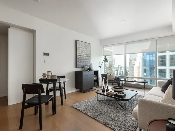 1151 Georgia St W #3108, Vancouver, BC V6E 0B3