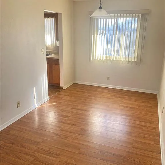 2032 Emerson Ave #2 — Photo 2