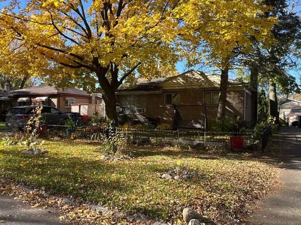 6601 Cranwood Dr, Flint, MI 48505