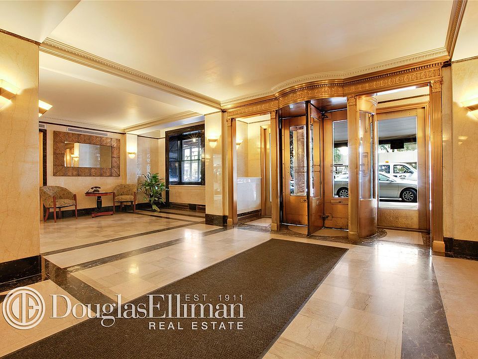 1st image of 20 W 72nd St #305