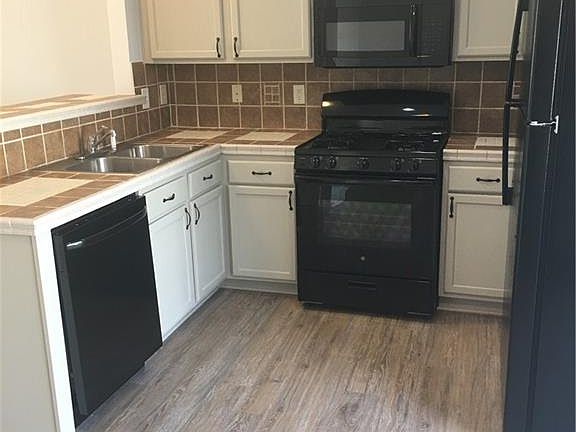 4th image of 332 Paden Cove Trl