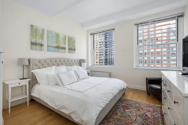 Rented by Compass | media 3