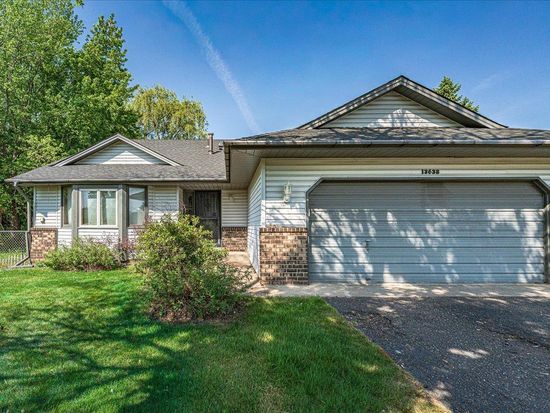 13638 Hidden Creek Dr, Andover, MN 55304