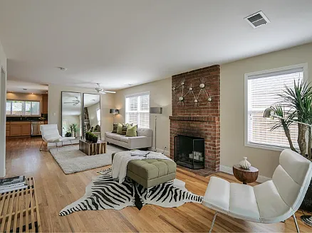 Spacious living room