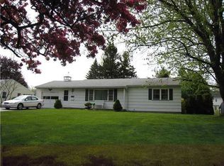 3 Gene Dr, Rochester, NY 14624