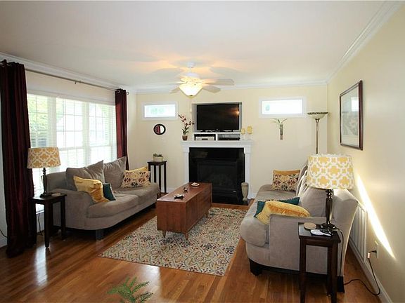 5th image of 8300 Berrywood Ct